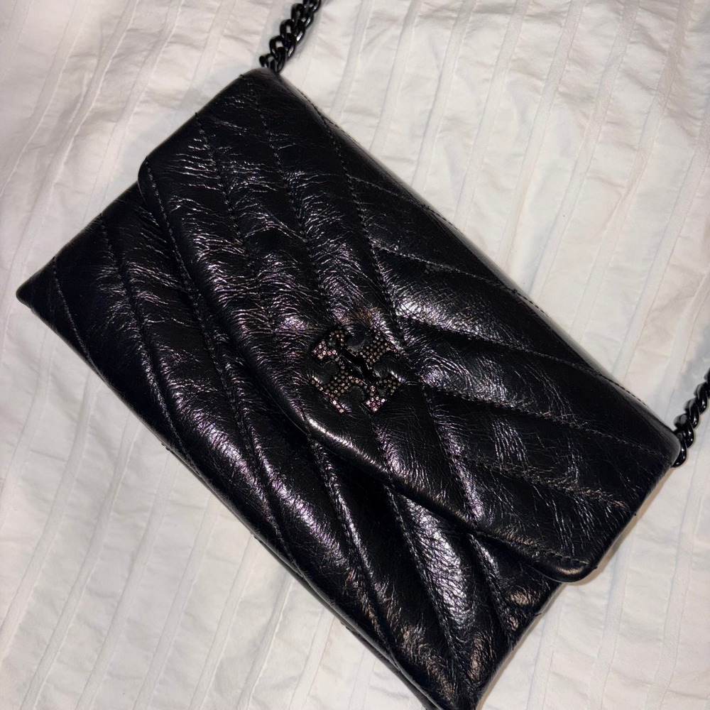 Tory Burch Crossbody Bag Womens Black Kira Chevron Crinkled Patent Leather Quilt - Picture 3 of 8